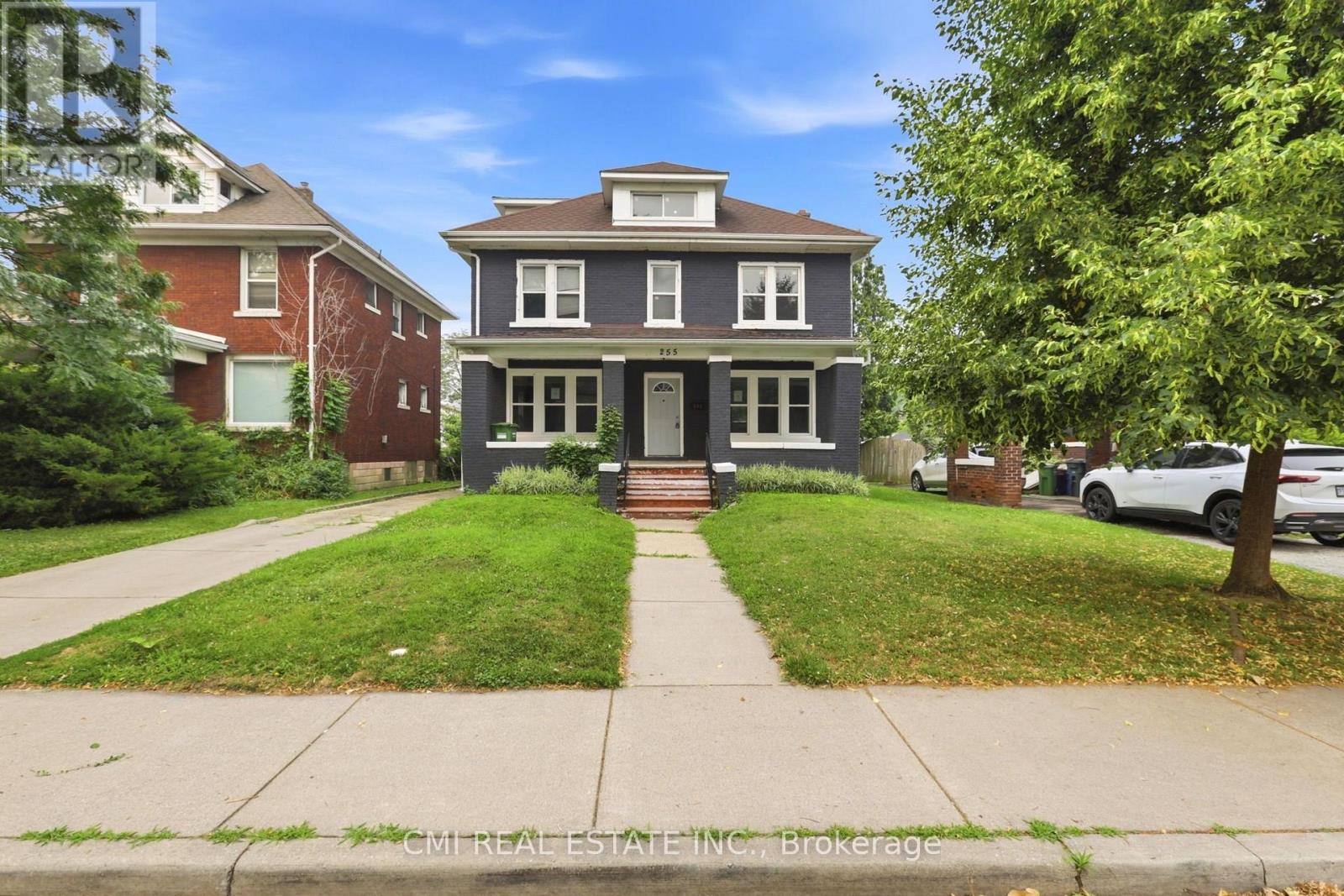 255 HALL AVENUE, Windsor — photo 2
