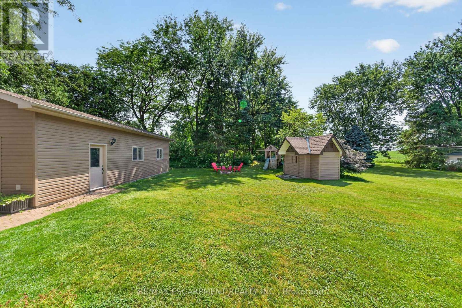 8399 DICKENSON ROAD E - 4