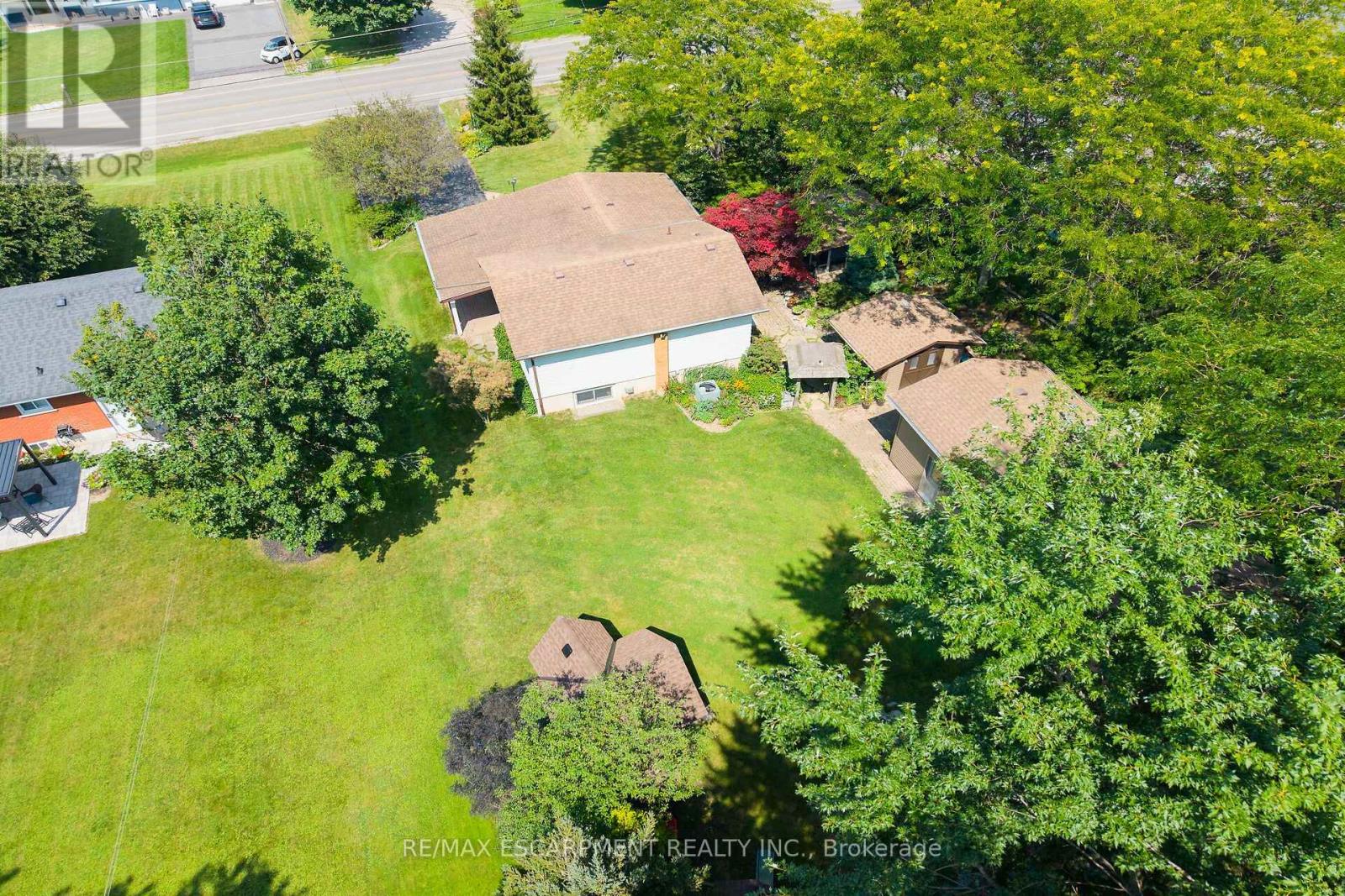 8399 DICKENSON ROAD E - 48