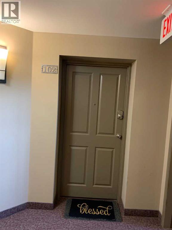 371 Aberdeen Street Southeast - Photo 16