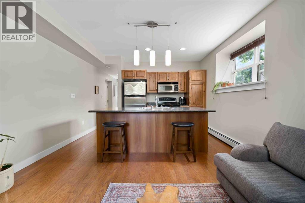 371 Aberdeen Street Southeast - Photo 5
