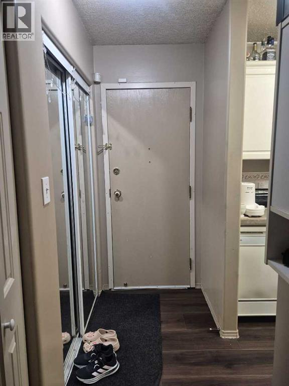 #401 4732 54 Street - Image 15