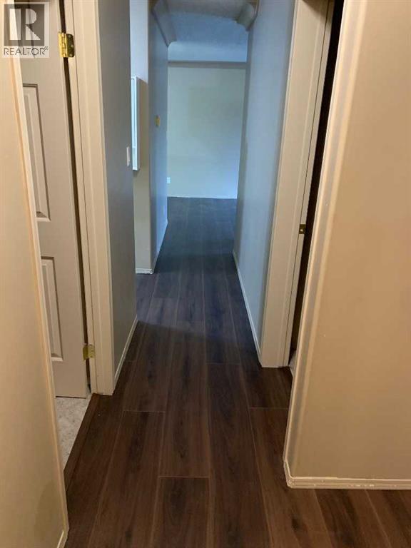 #401 4732 54 Street - 20