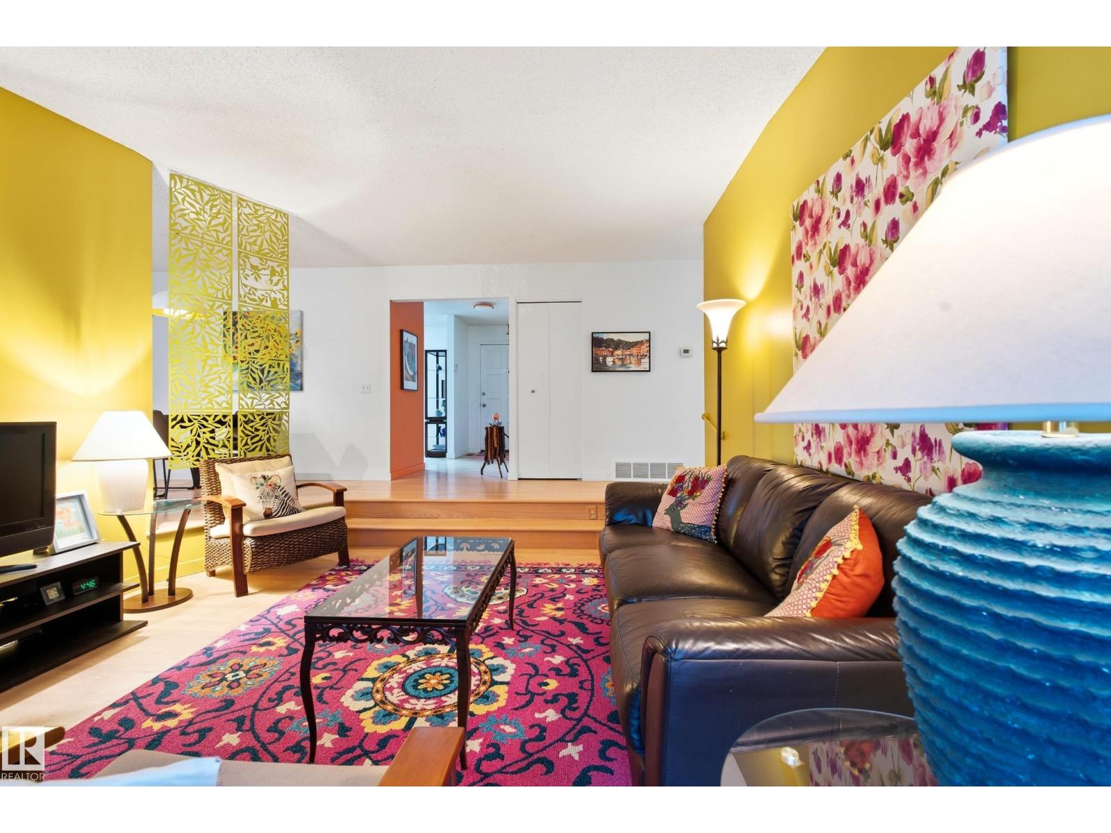 60 WOODLAKE CO - Image 13