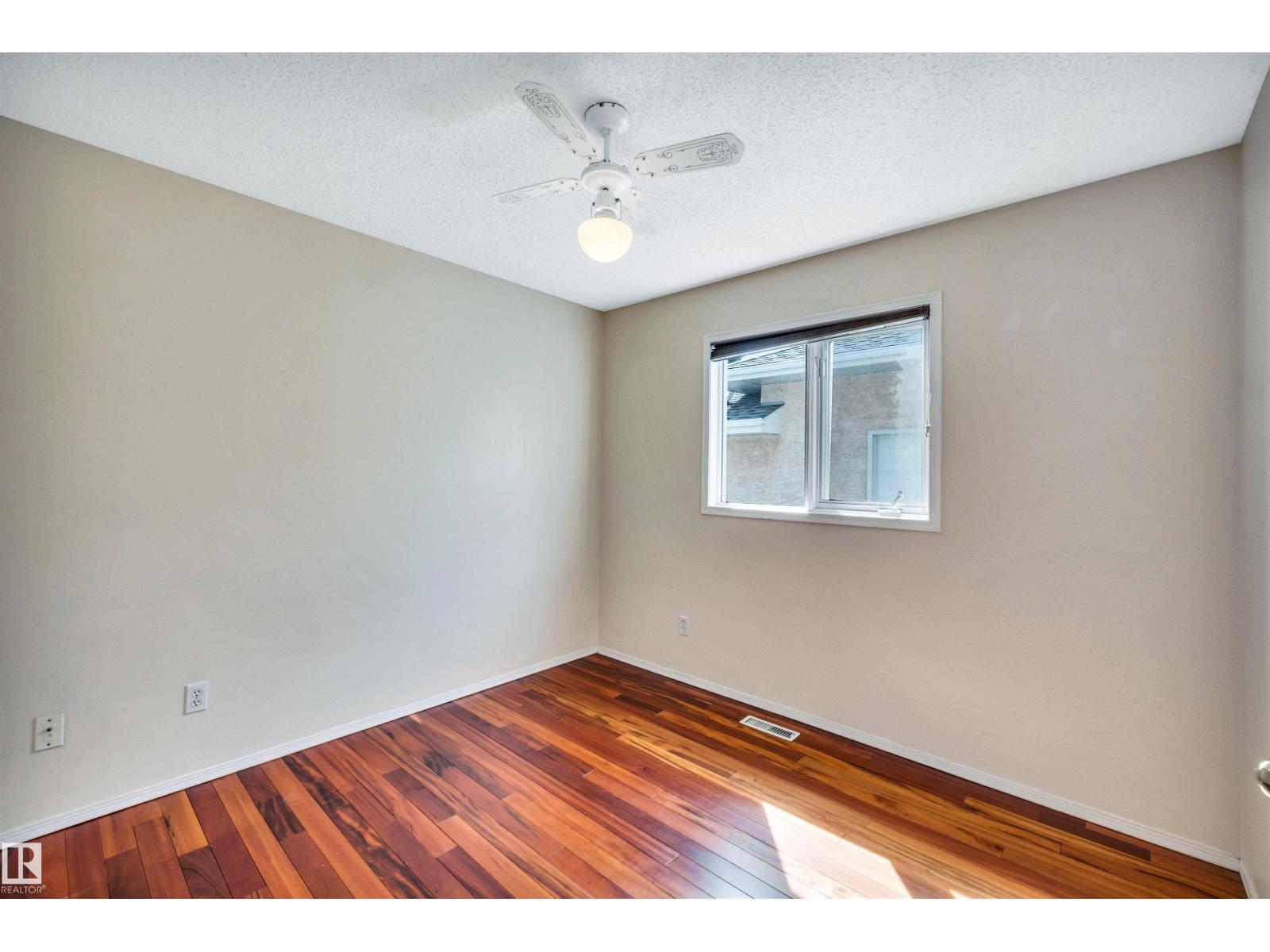 20 HIGHLAND CR - Image 18