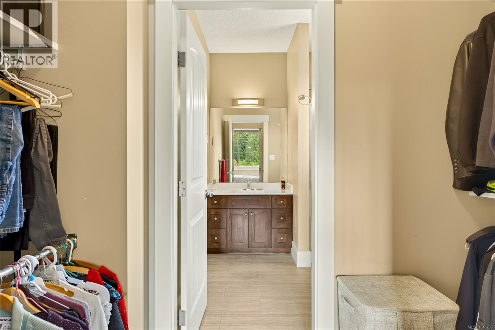460 Nanaimo River Rd - 44