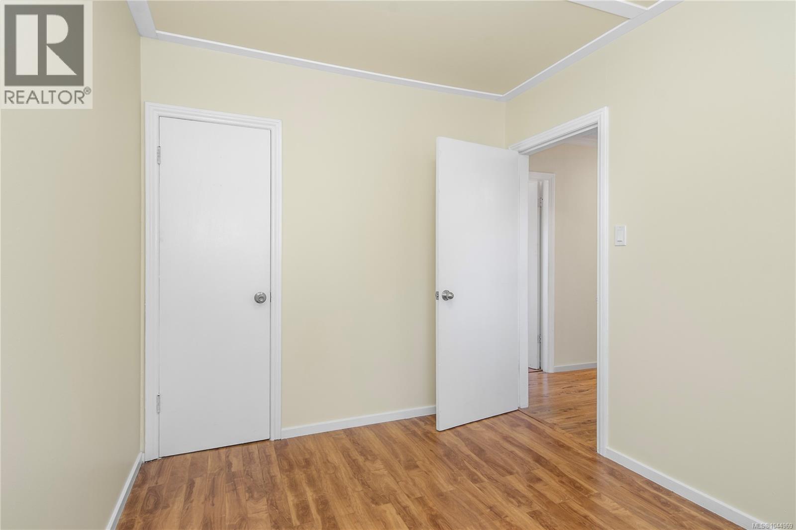 541 Colwyn St - 24