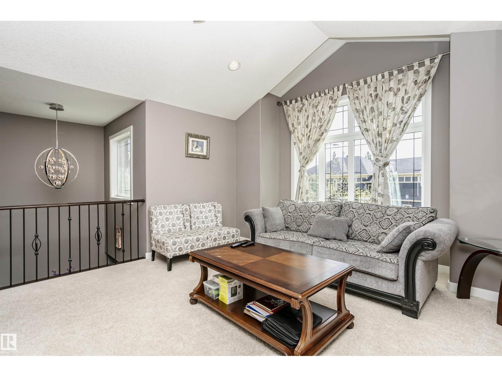 15848 13 AV SW - Image 26