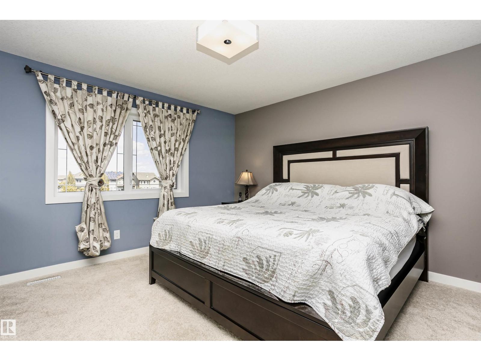 15848 13 AV SW - Image 28