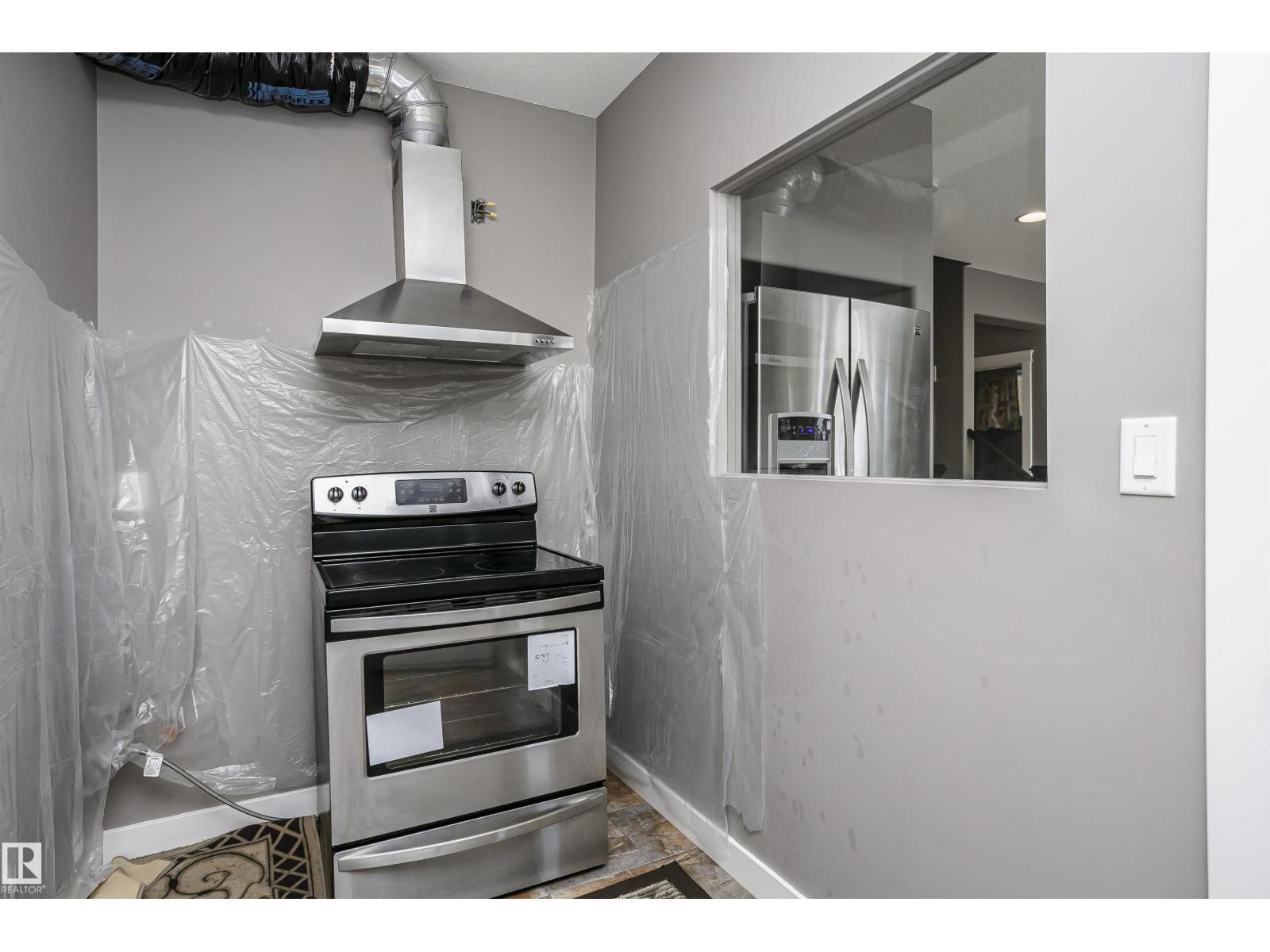 15848 13 AV SW - Image 42