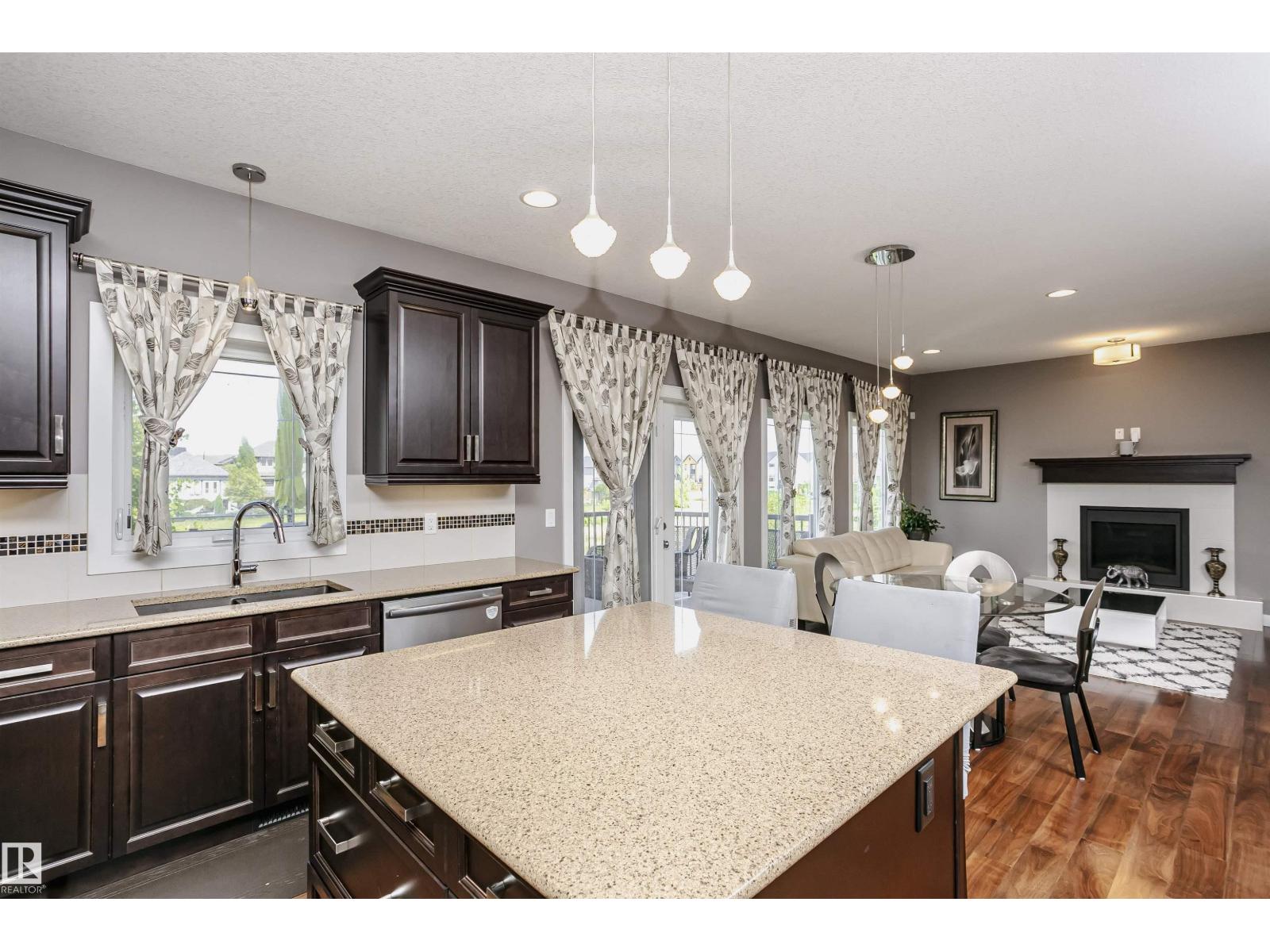 15848 13 AV SW - Image 15