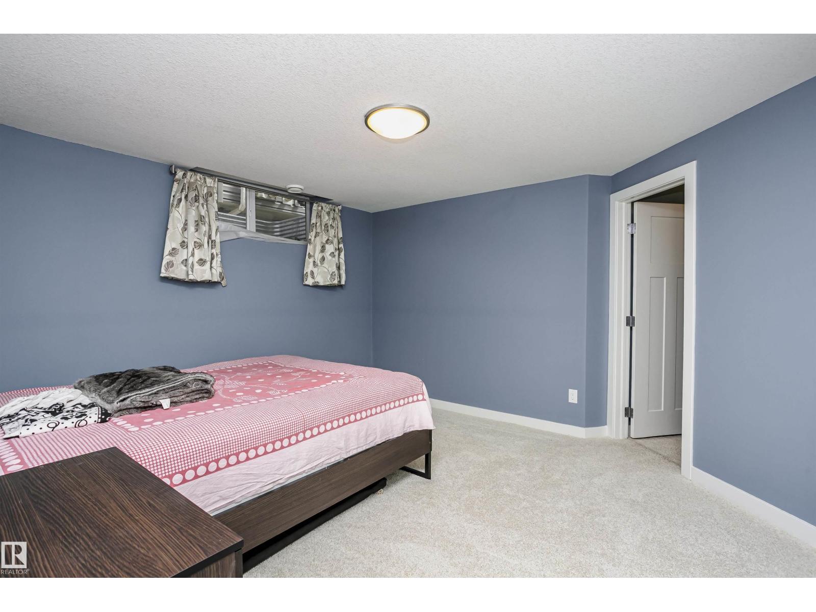 15848 13 AV SW - 43