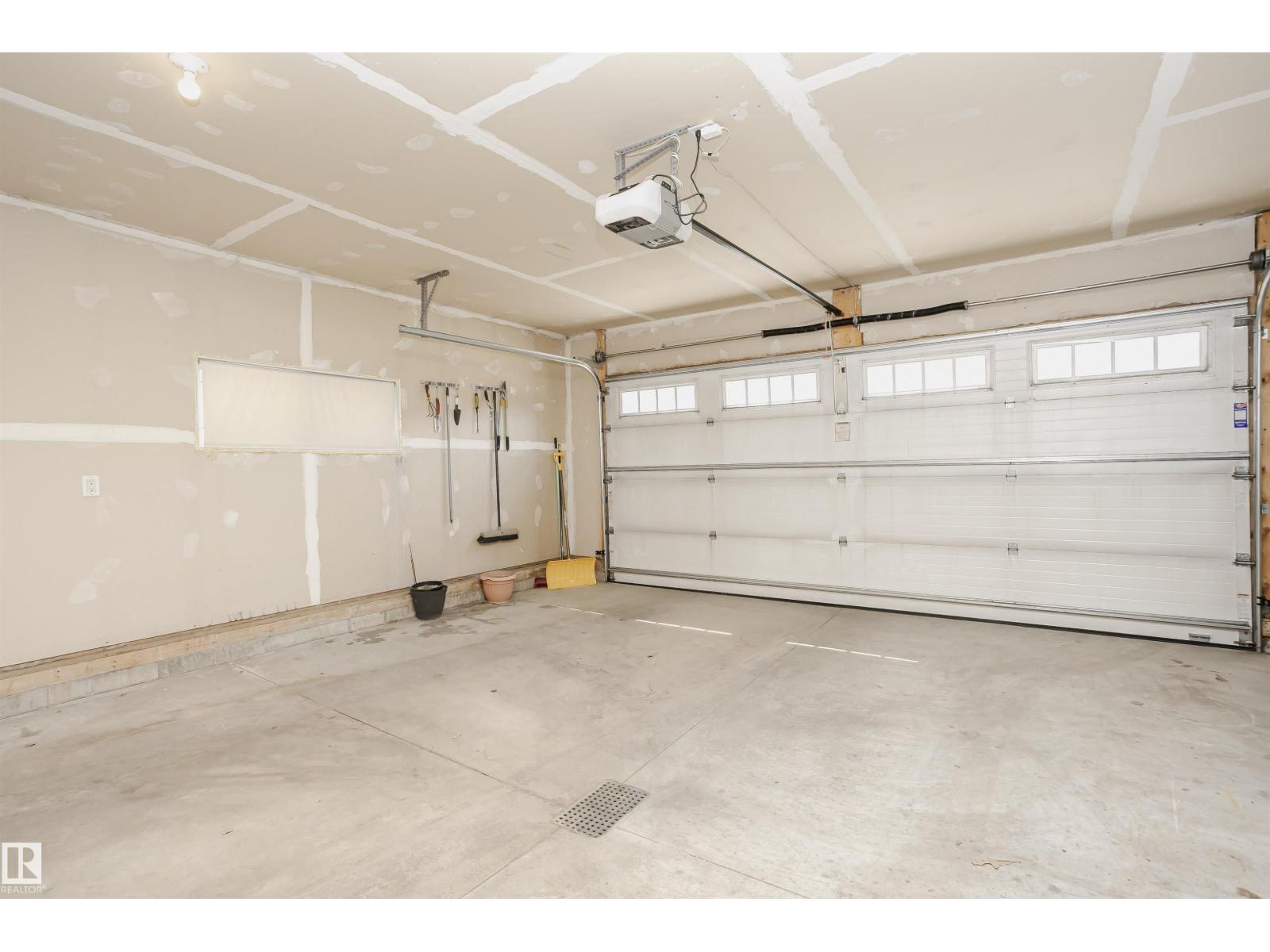 15848 13 AV SW - Image 48