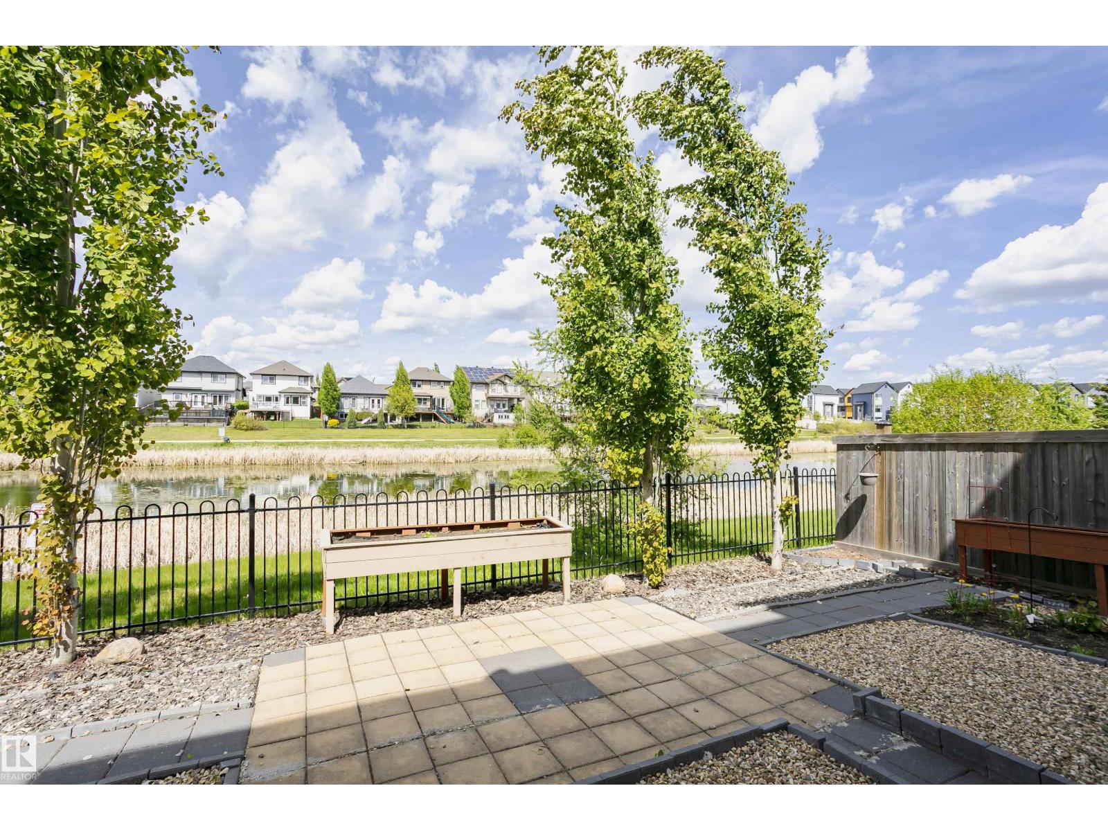 15848 13 AV SW - Image 52