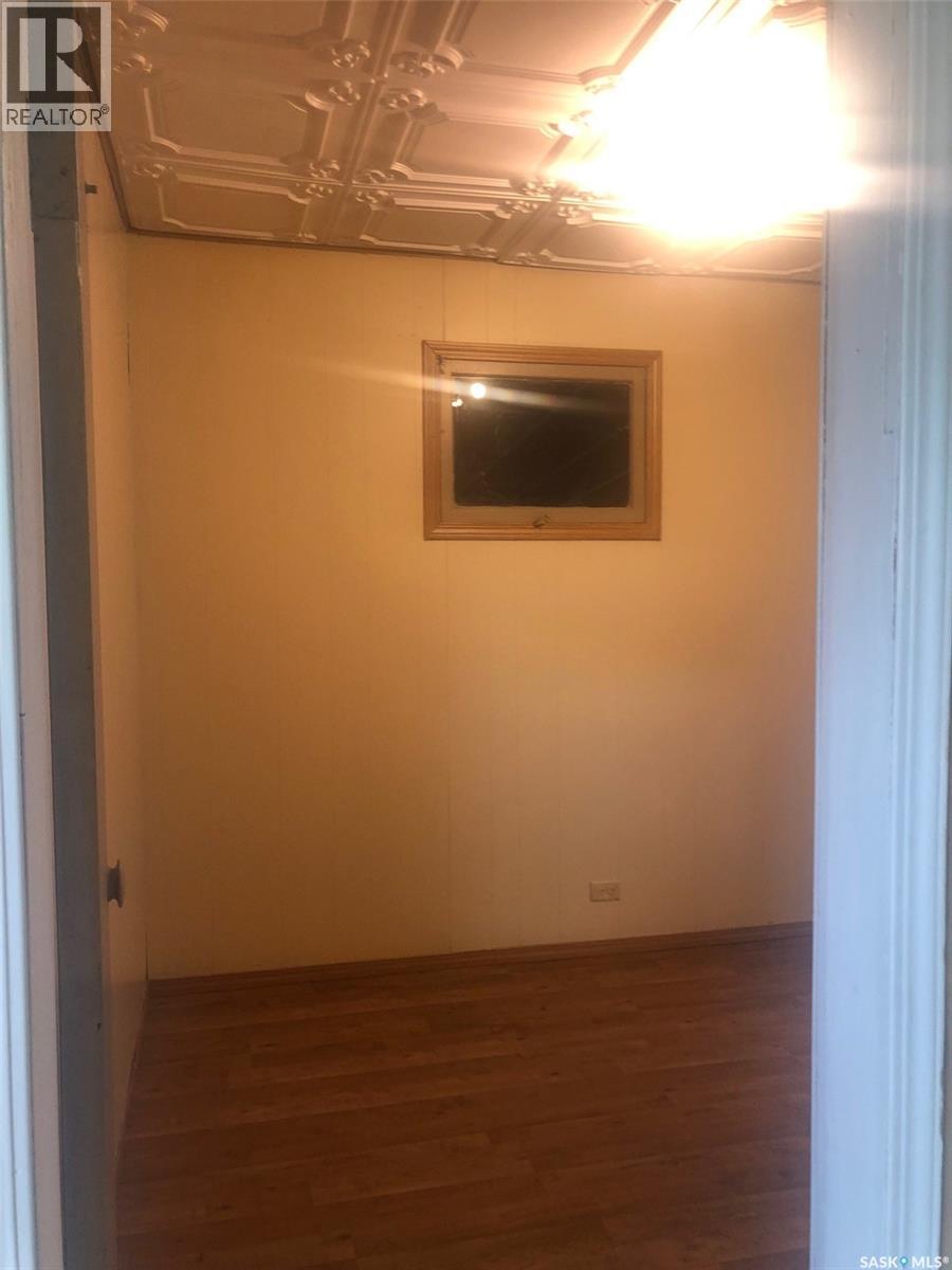 219 3rd AVENUE E - 26