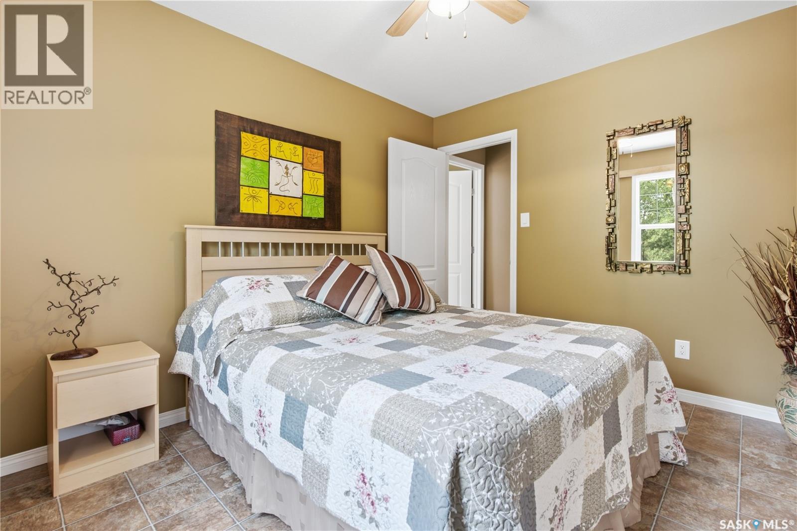 403 Fetsch CRESCENT - 10