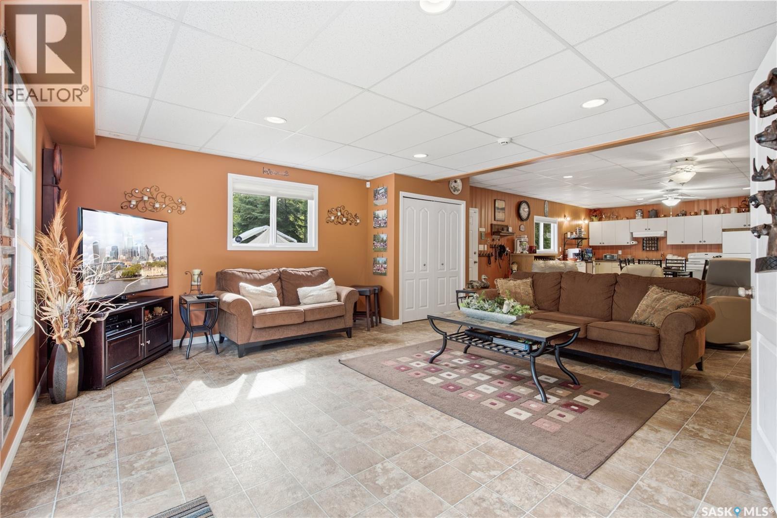 403 Fetsch CRESCENT - 6