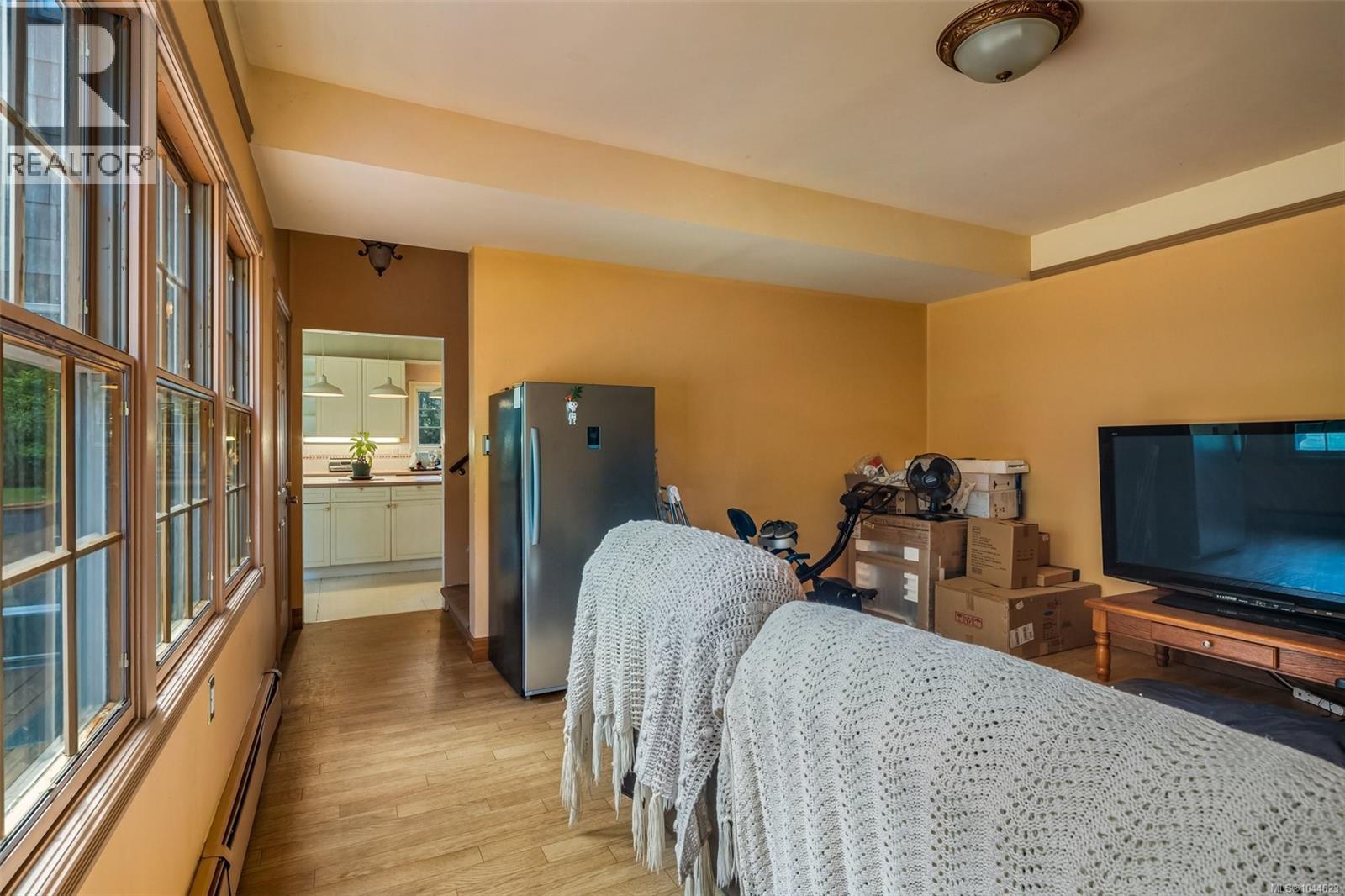 4755 Fairbridge Dr - 10