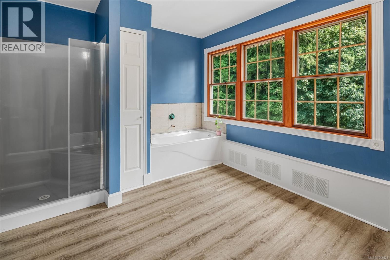 4755 Fairbridge Dr - Image 36