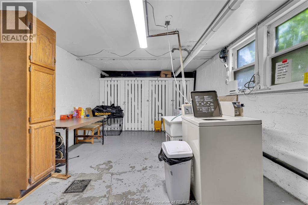 826 JOS JANISSE AVENUE - 31