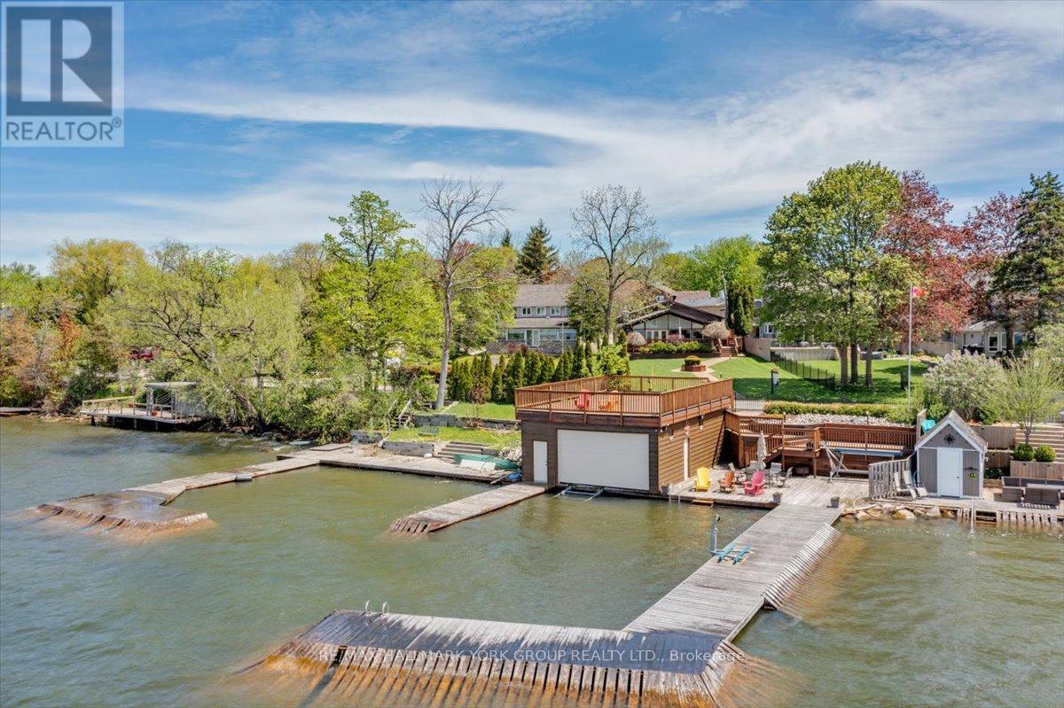 229 LAKE DRIVE N - Image 3