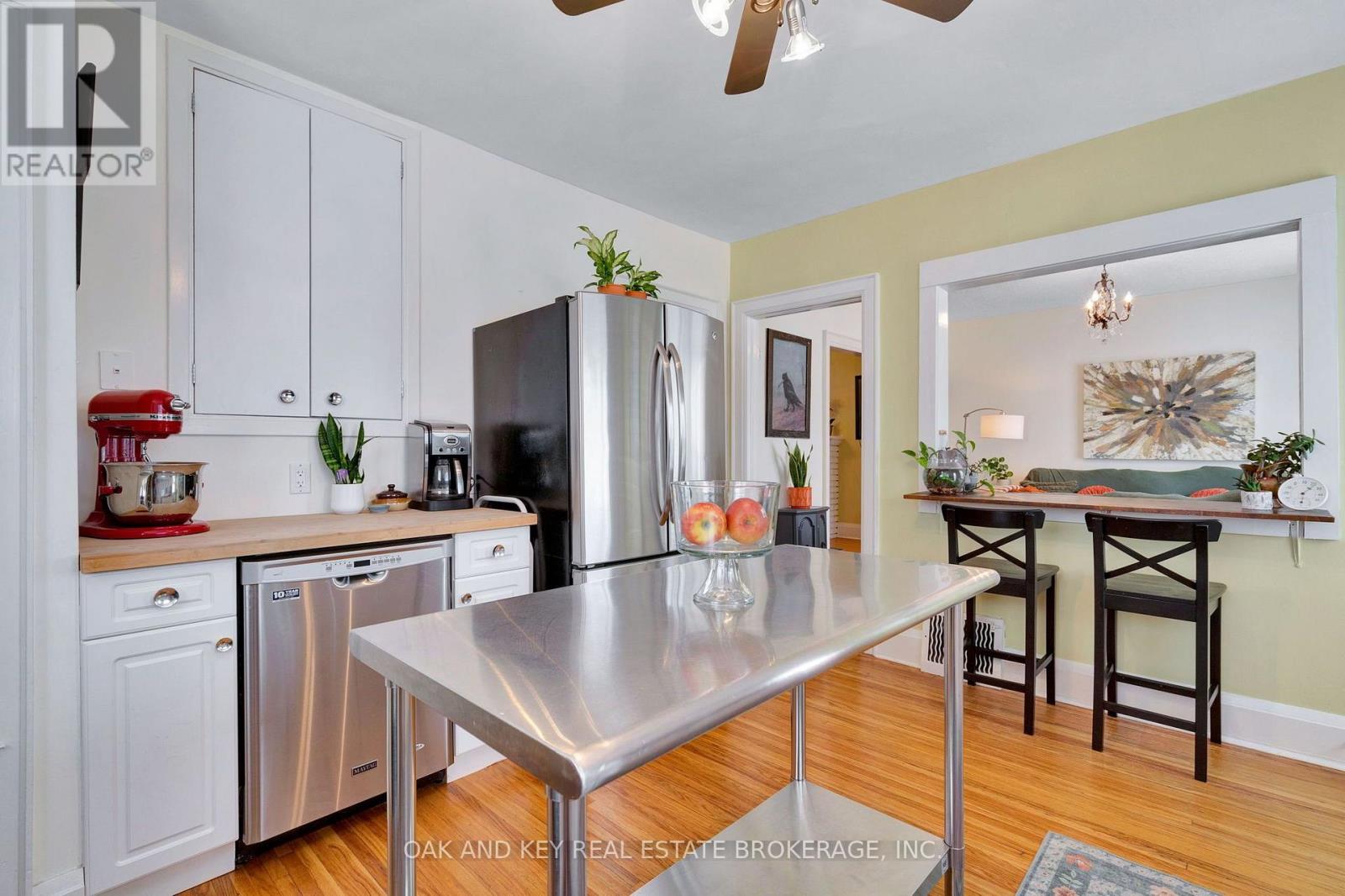 120 SYDENHAM STREET - 28