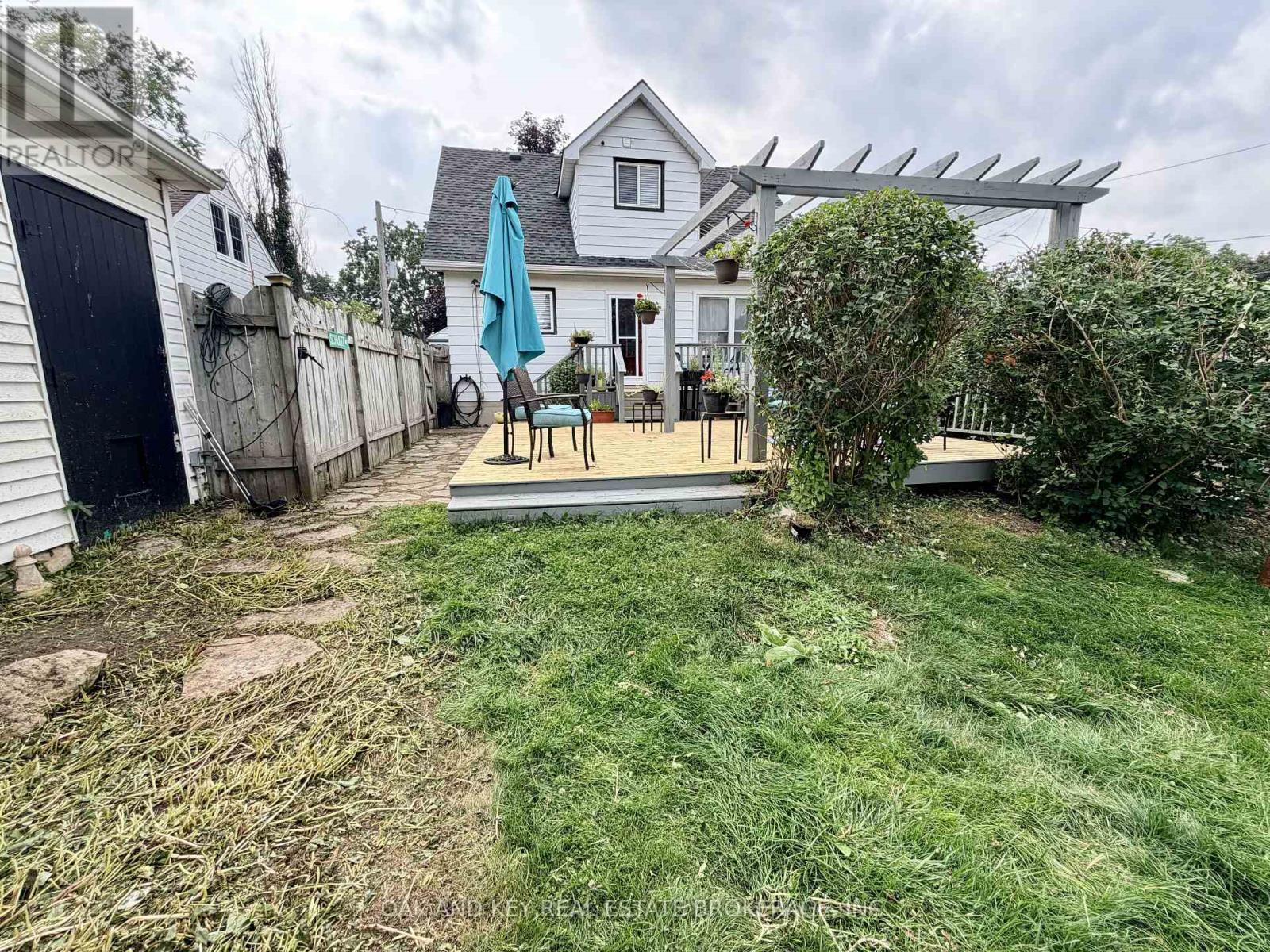 120 SYDENHAM STREET - 45