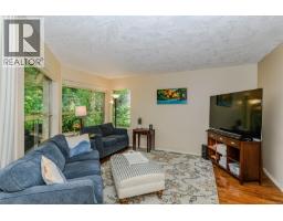 Balcony - 405 510 Marsett Pl, Saanich, BC V8Z7J1 Photo 12