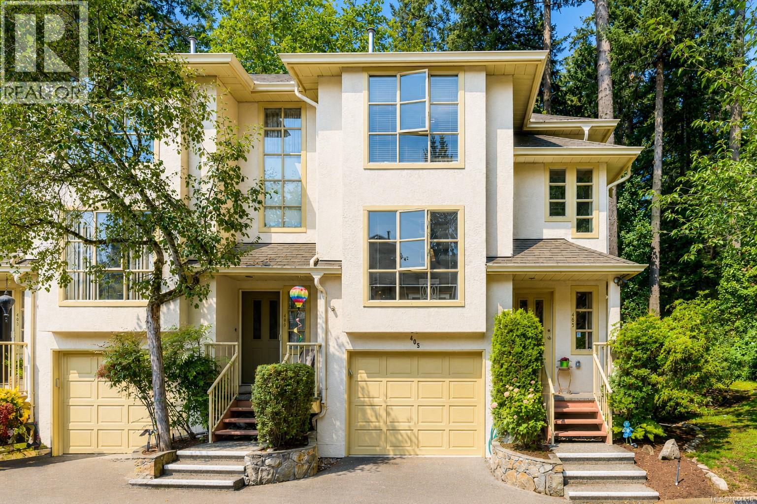 405 510 Marsett Place, Saanich