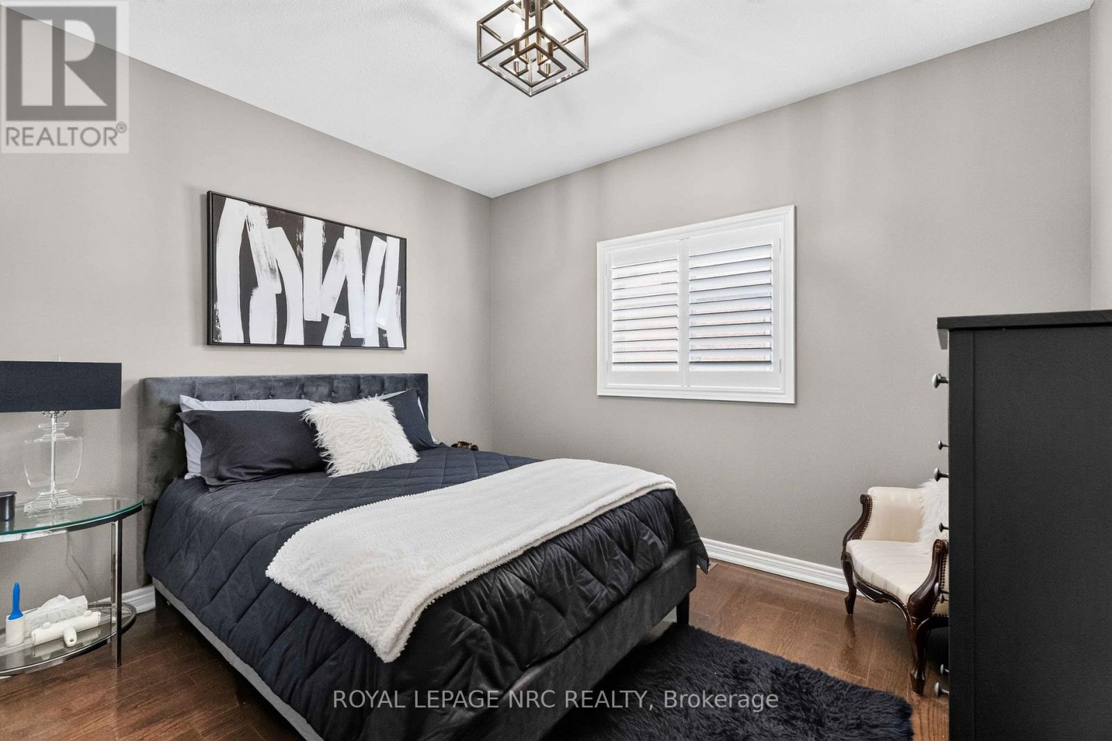6 CARDINAL CRESCENT - 31