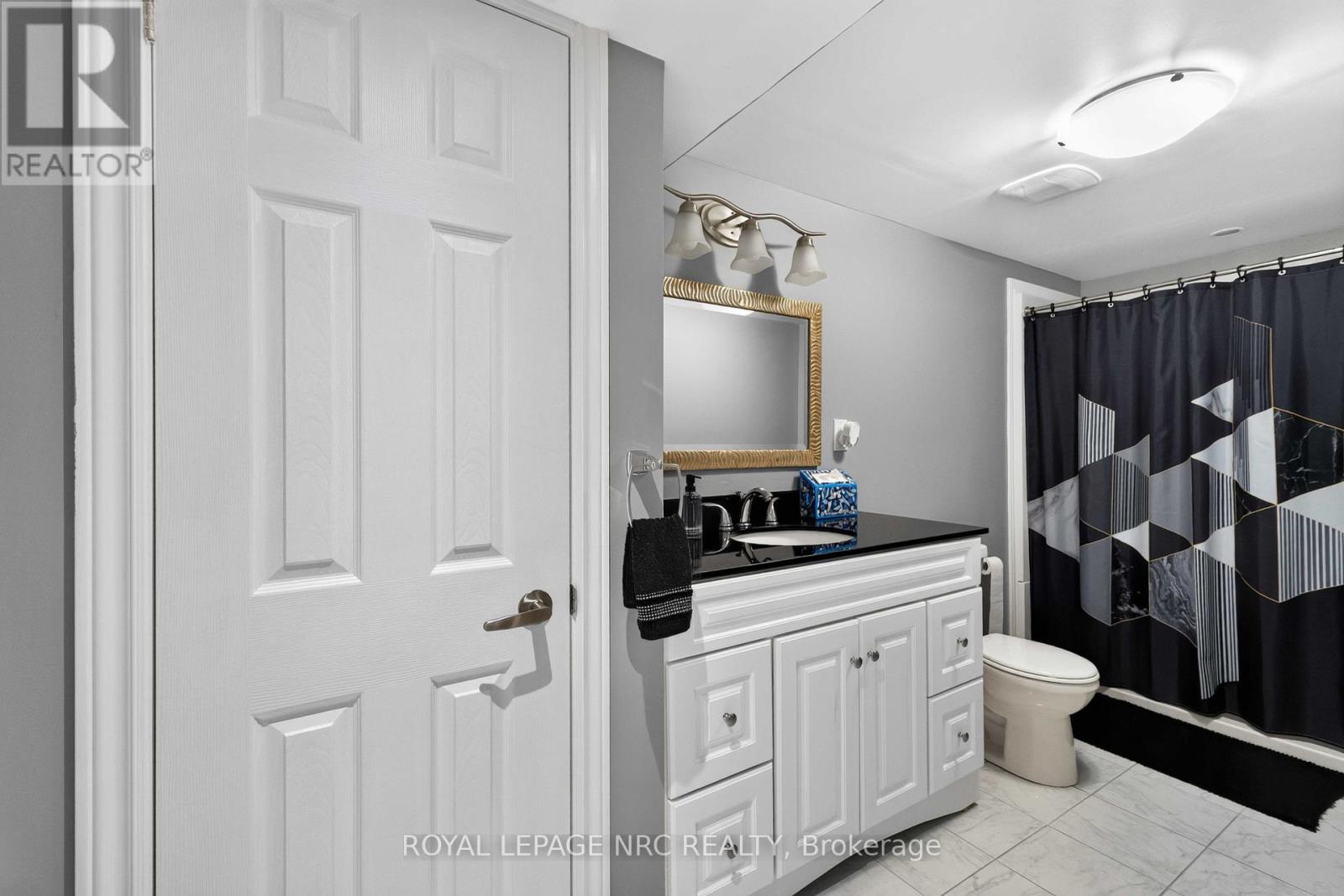 6 CARDINAL CRESCENT - 36