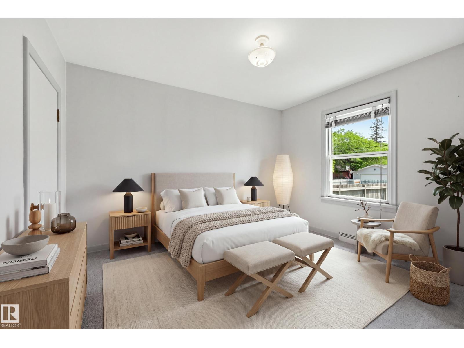 10935 127 Street NW - Photo 22