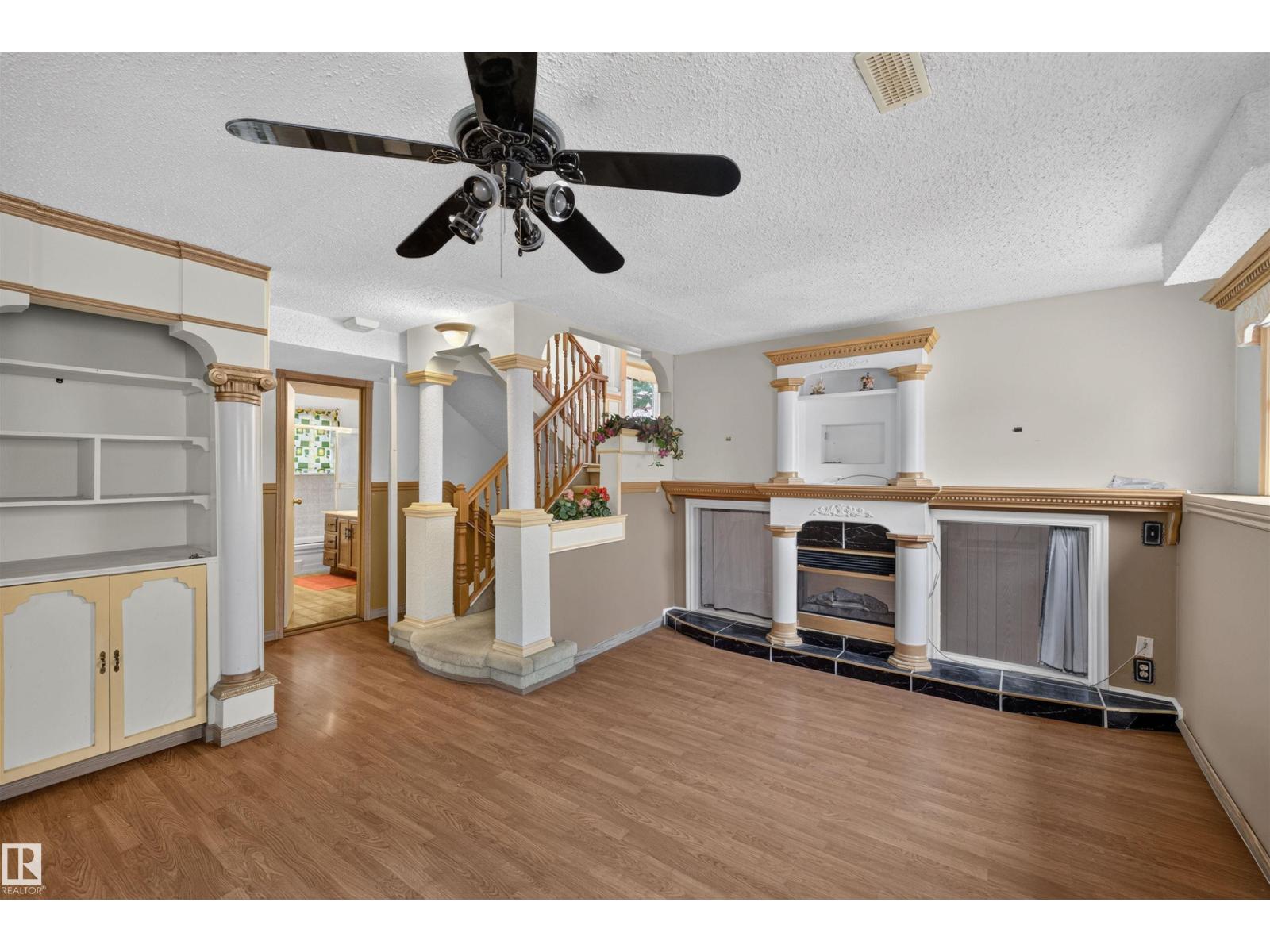 6348 34A AV NW - 27