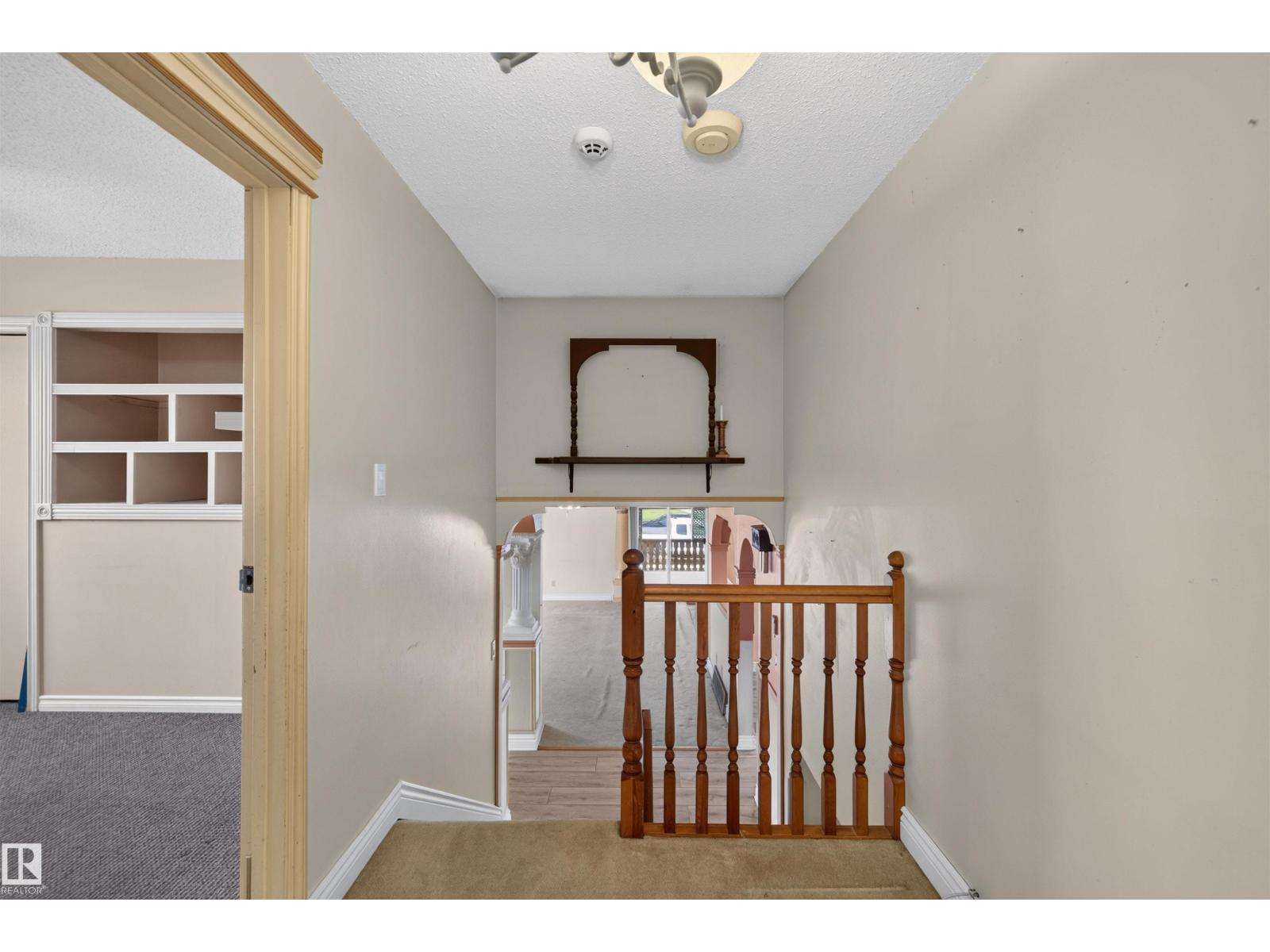 6348 34A AV NW - Image 24