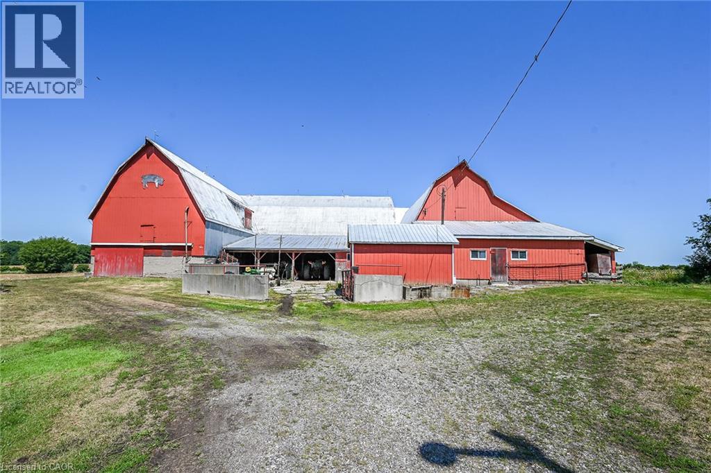 833 LYNN VALLEY Road - 6