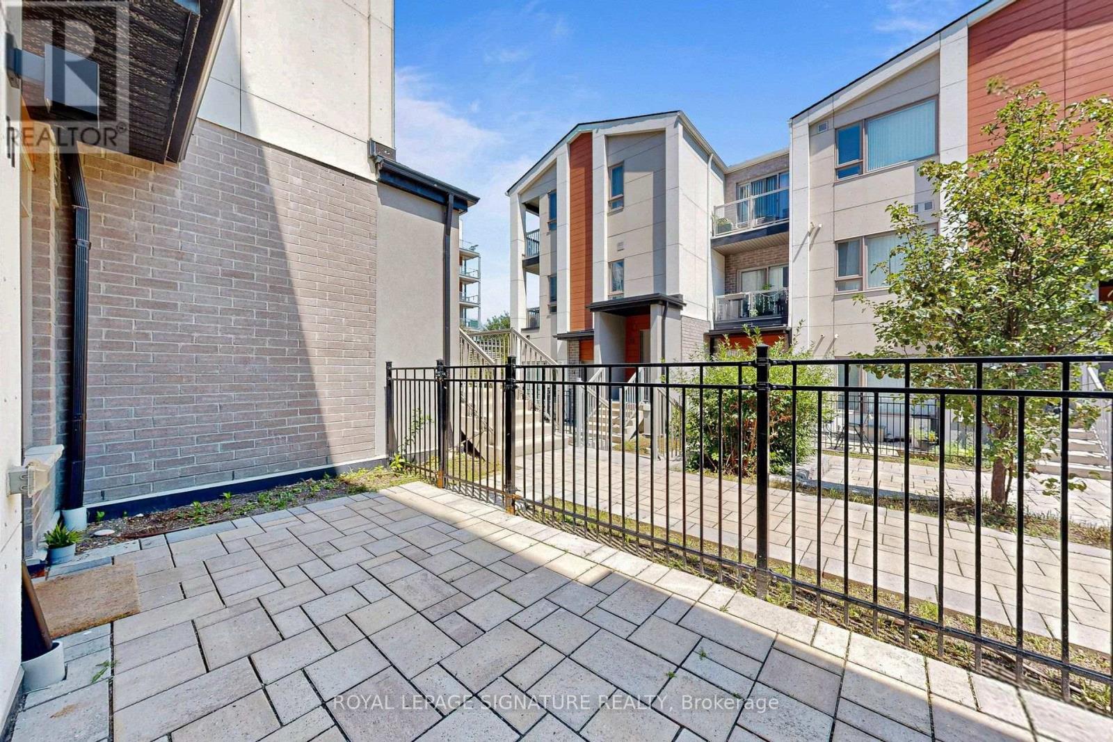 #11 60 ORCHID PLACE DRIVE - 3