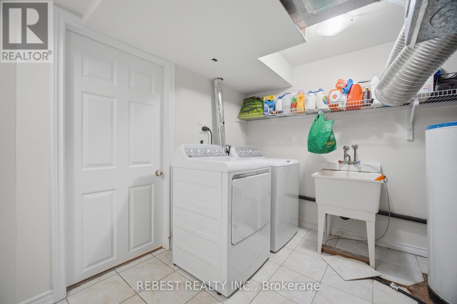 3120 MCCARRON CRESCENT - Image 32