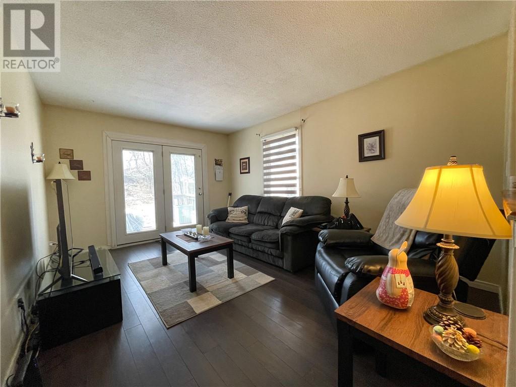 17 Clairmont Street - Image 6