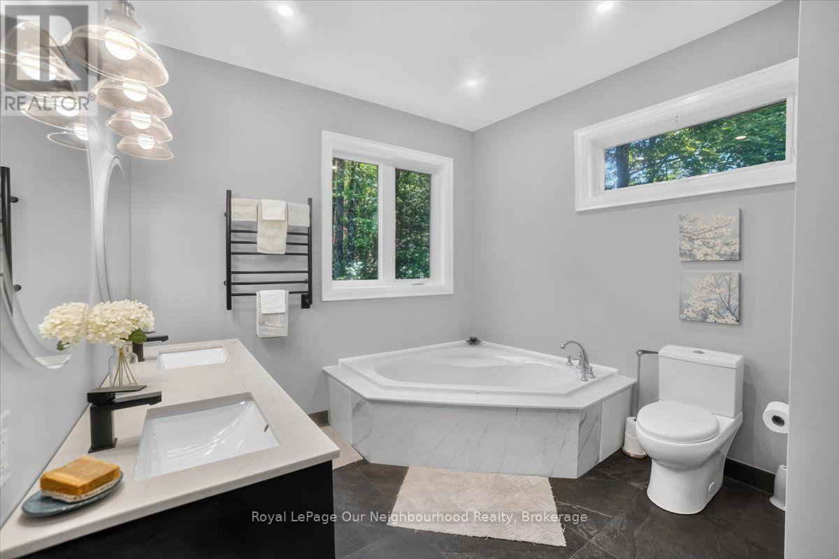 105 EDWINA DRIVE - Image 21
