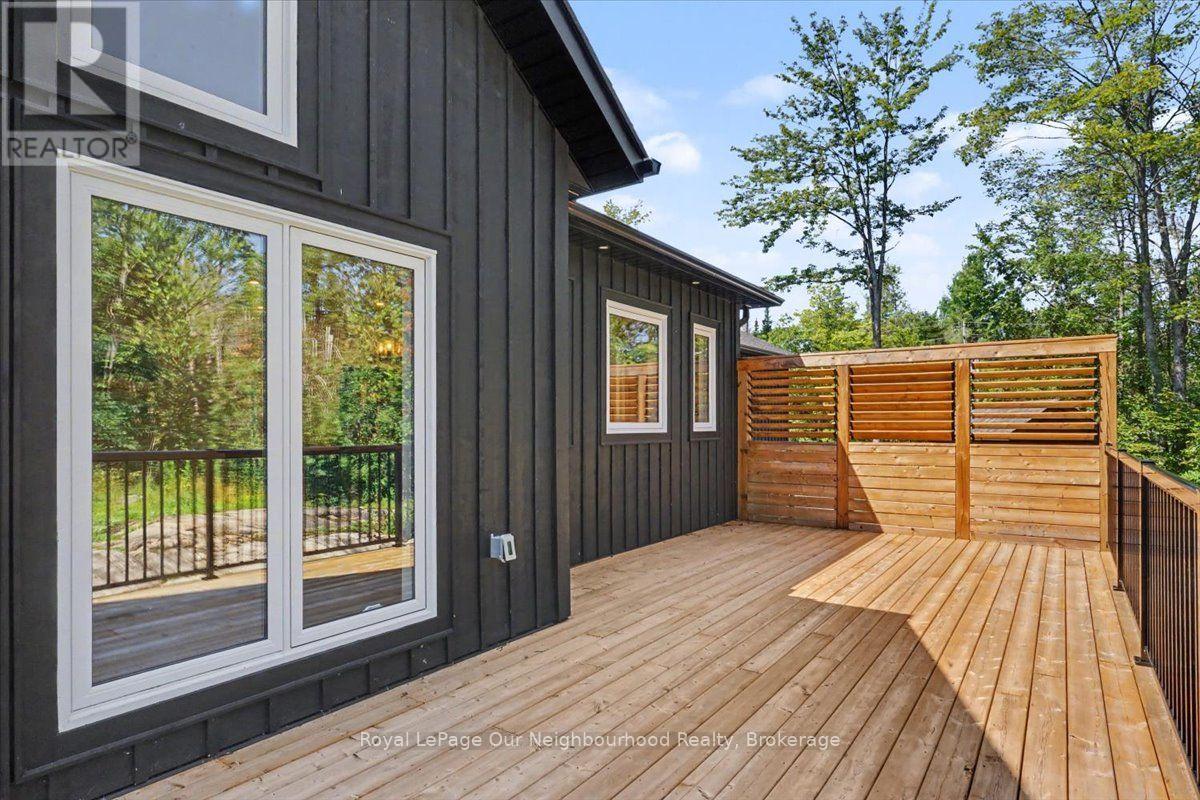 105 EDWINA DRIVE - 31