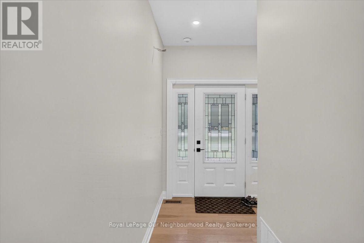 105 EDWINA DRIVE - Image 4
