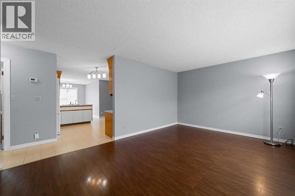 5114 48 Street - 7