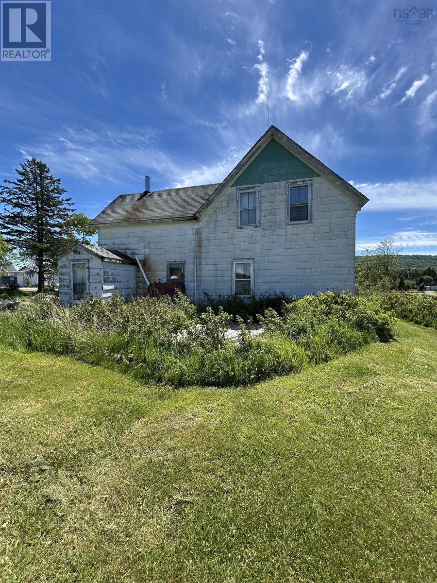 217 Back Street, Advocate Harbour — photo 3