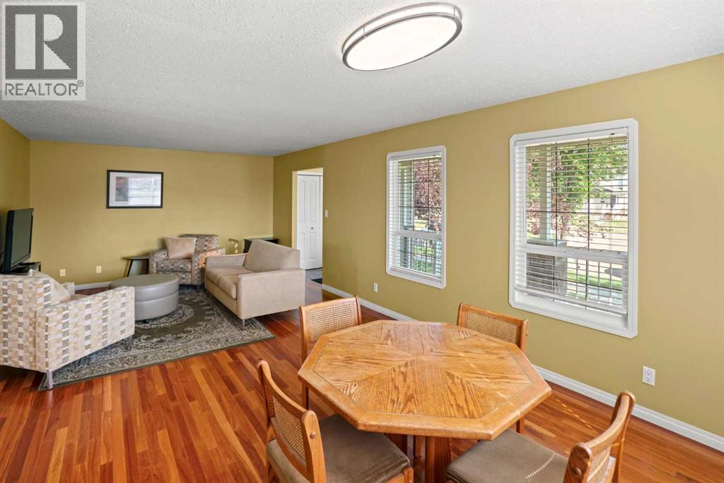 2502 Valleyview Drive - Image 3