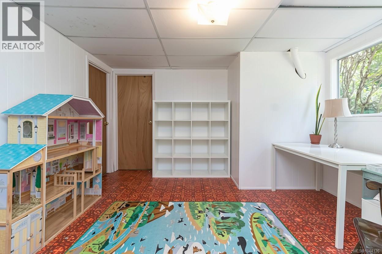 3330 Ravenwood Rd - 9