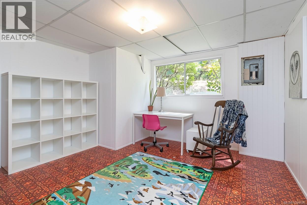 3330 Ravenwood Rd - Image 7