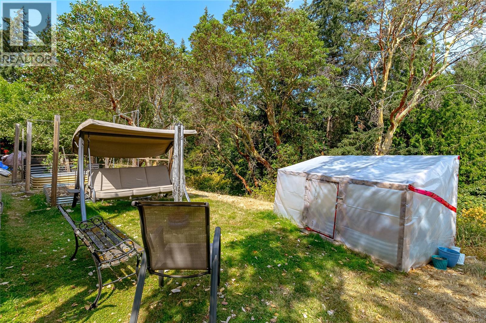 3330 Ravenwood Rd - 47