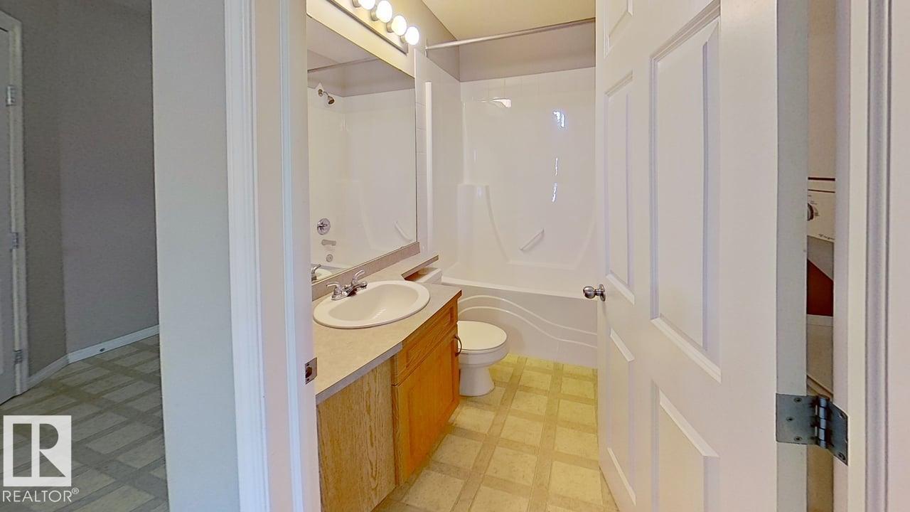 #404 9945 167 ST NW - 18