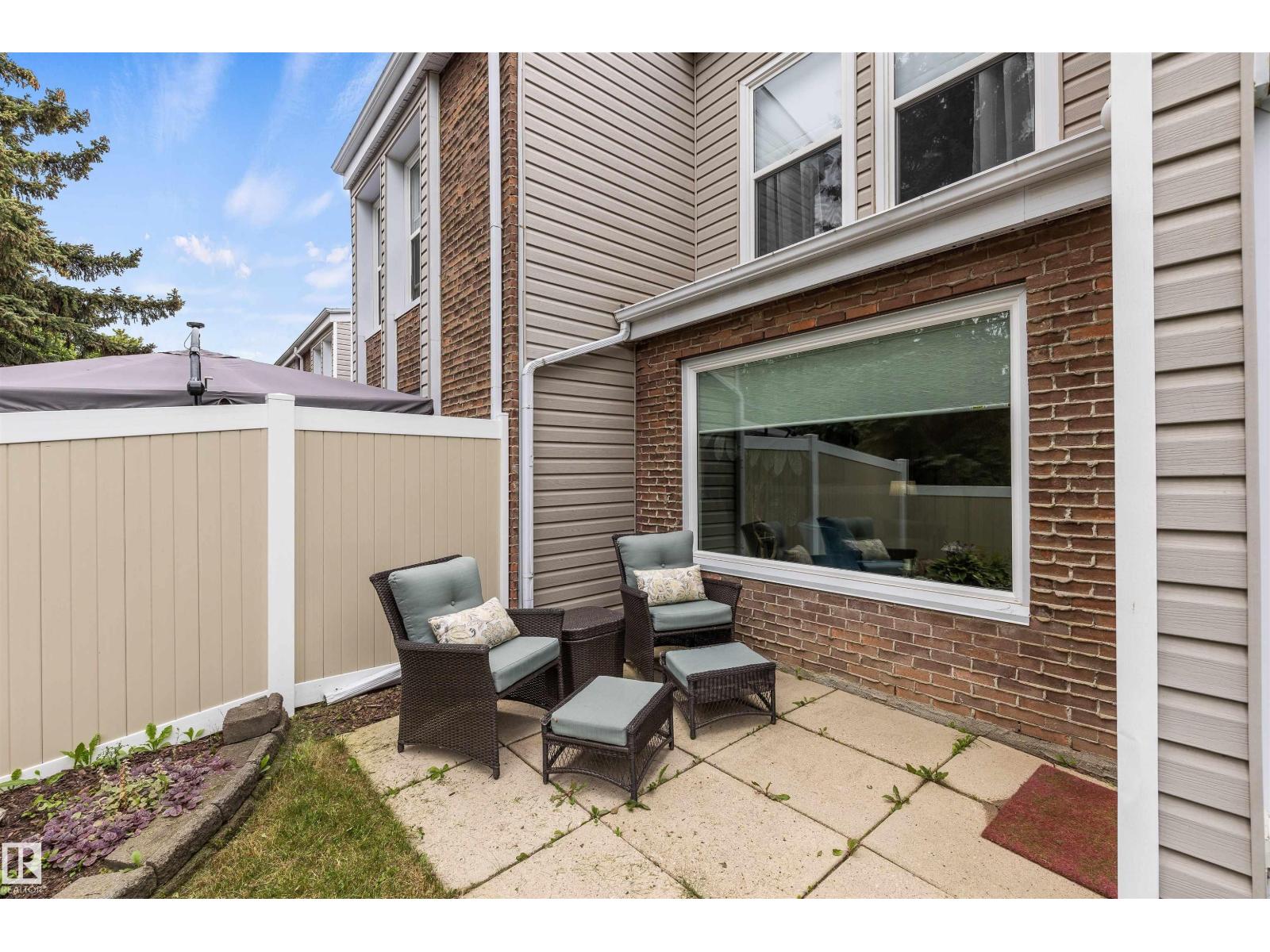 23 GRANDVIEW RG - 24