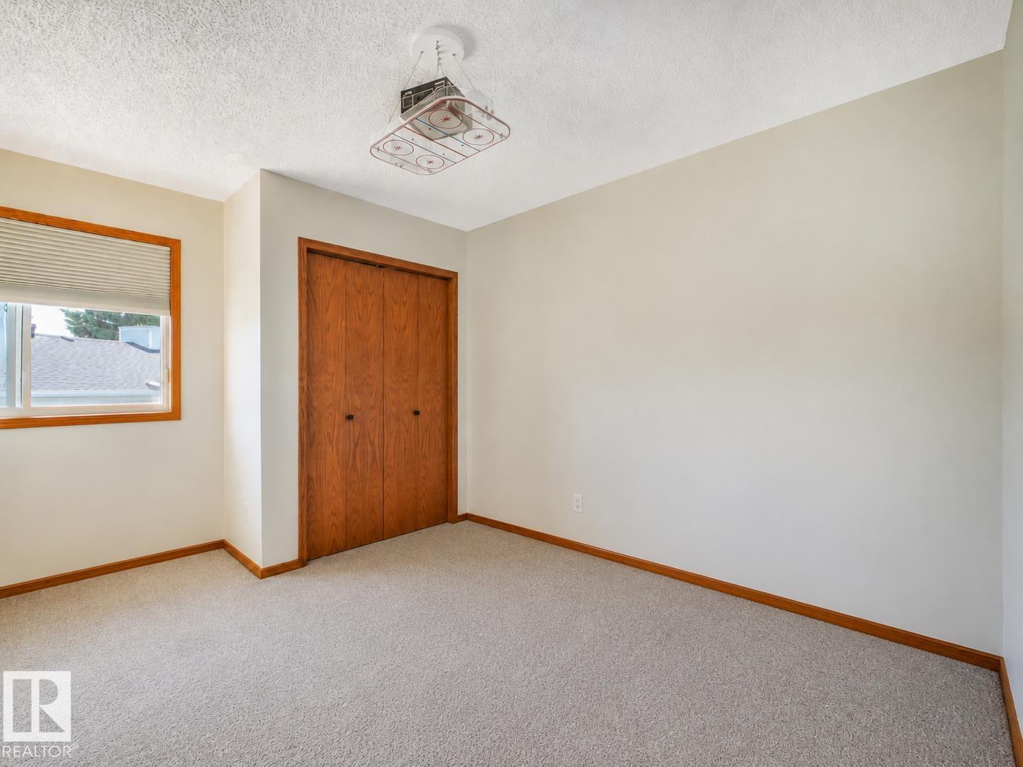 2824 37 ST NW - Image 23